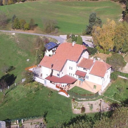Sostanj Velenje Ravne Sobe Rooms Vrtacnik D O O Bagian luar foto