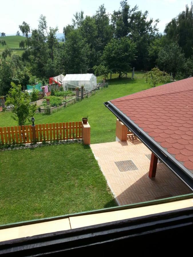 Sostanj Velenje Ravne Sobe Rooms Vrtacnik D O O Bagian luar foto